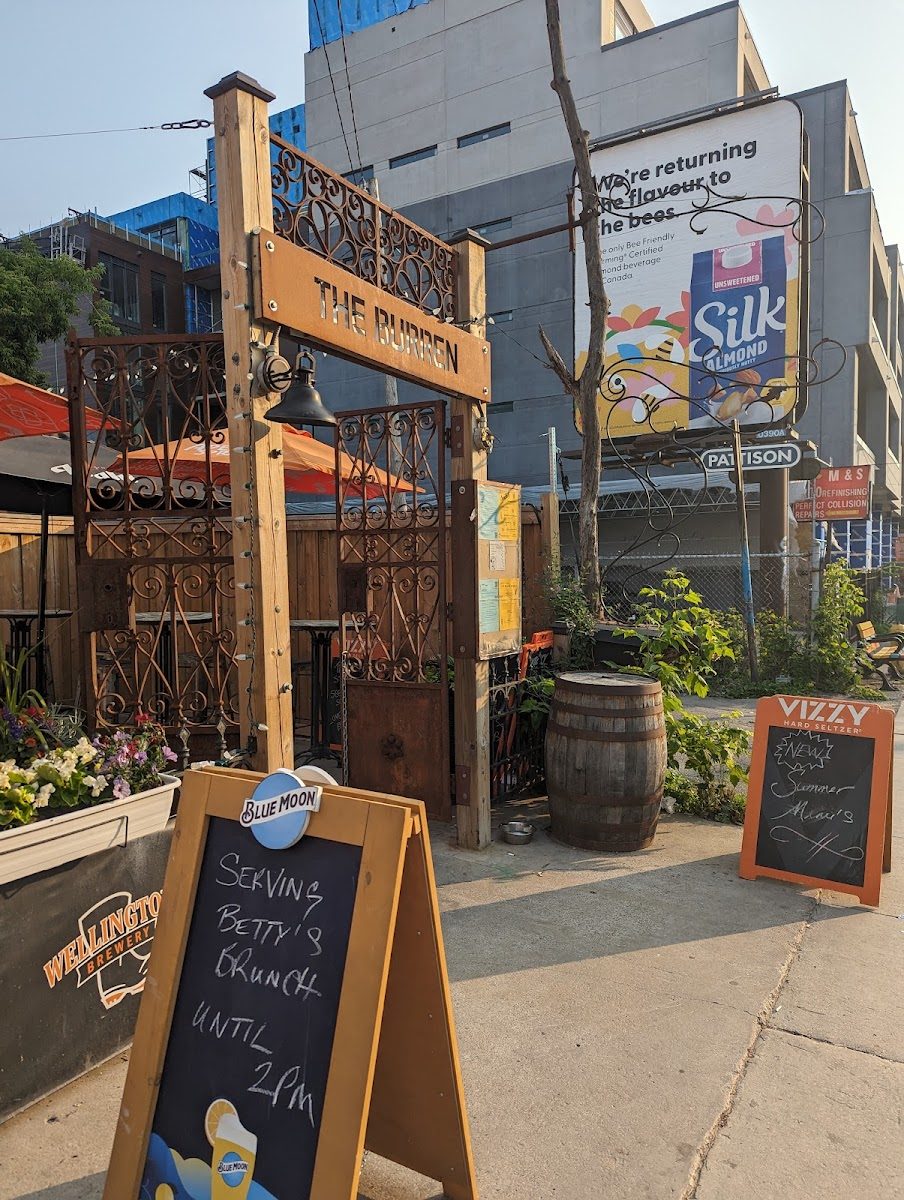 Betty's East